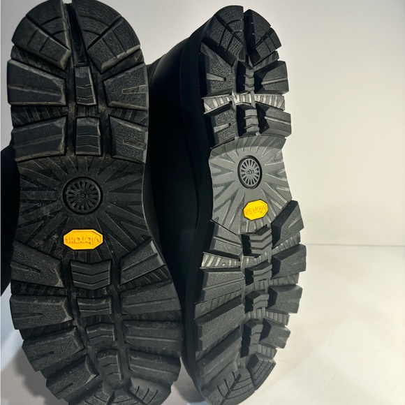 UGG Hillmont Chelsea men’s size 10 - Picture 6 of 7